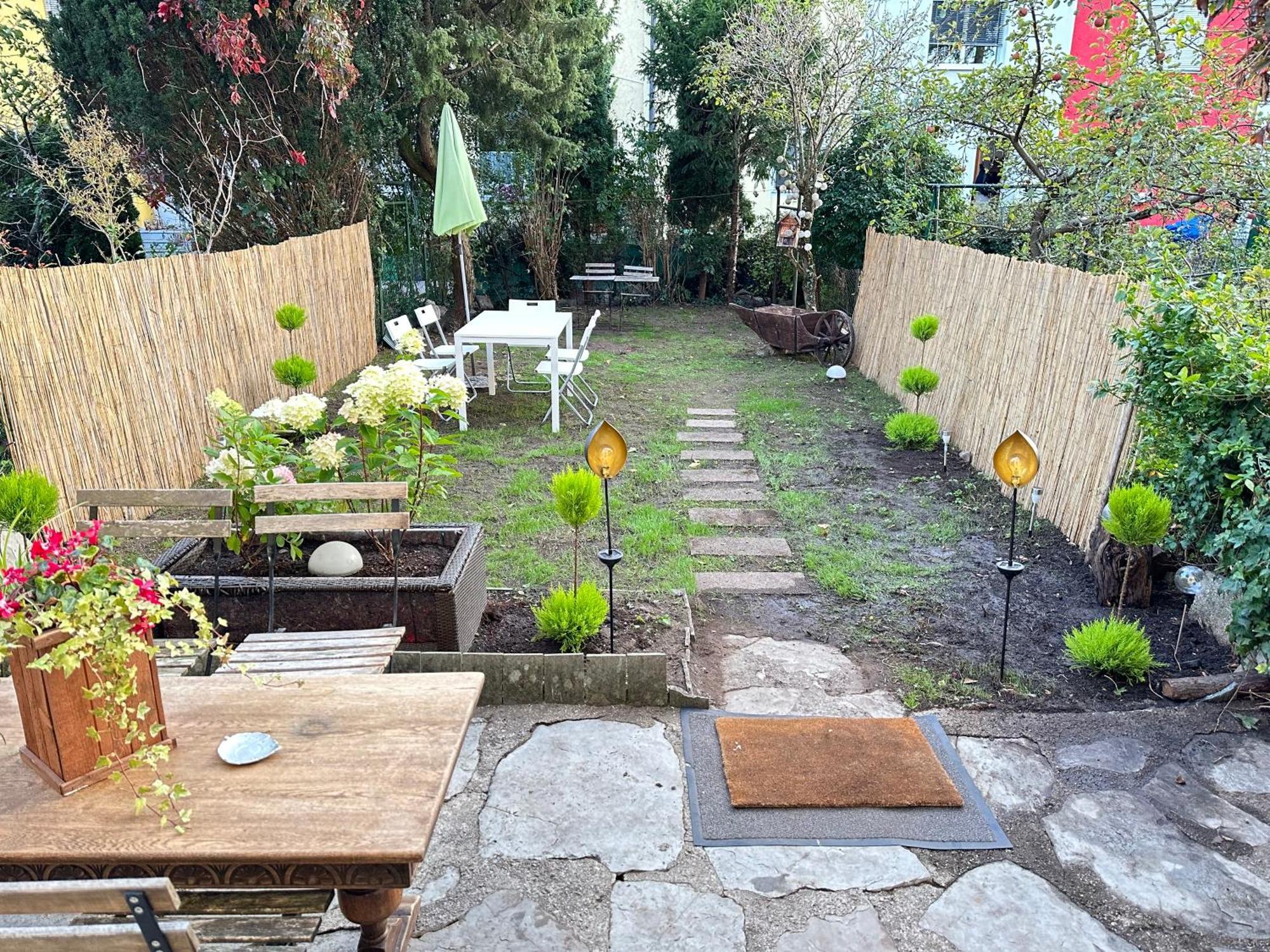 Affittacamere The Peaceful Garden & Free Parking